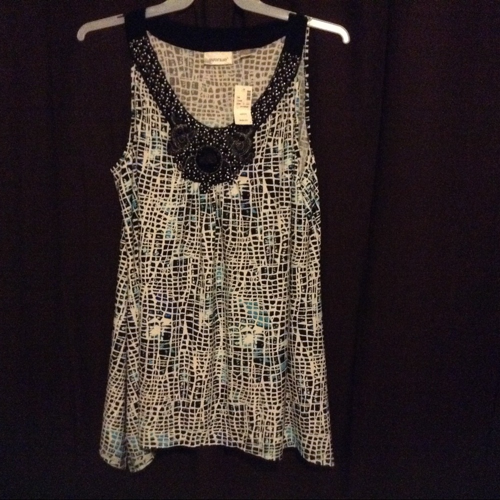 Sleeveless  top, NWT. Black & white, teal